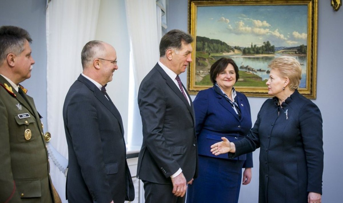 Vytautas Jonas Žukas, Juozas Olekas, Algirdas Butkevičius, Loreta Graužinienė ir Dalia Grybauskaitė