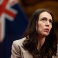 Naujosios Zelandijos premjerė dėl COVID-19 omikron atmainos atidėjo vestuves