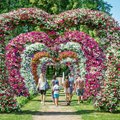 Savaitgalį atidaromas didžiausias vasaros gėlių festivalis žavės utopine gėlių, spalvų ir pramogų gausa