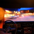 Vairavimas naktį: dalykai, kuriuos privalo žinoti kiekvienas