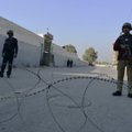 Smogikai atakavo policijos biurą didžiausiame Pakistano mieste Karačyje, žuvo septyni žmonės