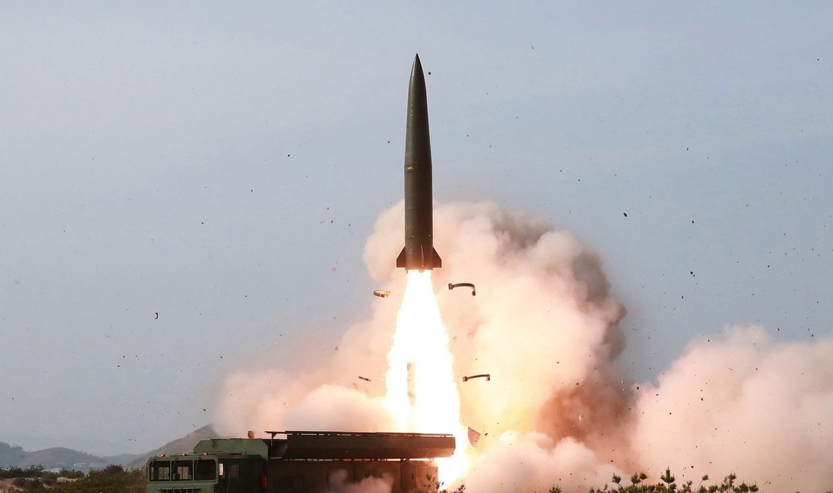 Šiaurės Korėjos URM: raketų paleidimas buvo planinis ir nekėlė grėsmės kitoms valstybėms
