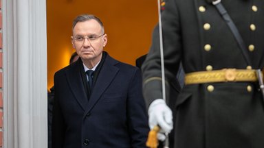 Lenkijos prezidentas ragina NATO šalis didinti finansavimą gynybai