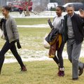 Baltieji rūmai pareikalavo ištrinti B. Obamos dukters nuotraukas