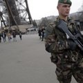 Prancūzija skelbia apie teroro ataką prieš karinius objektus