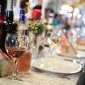 Nustatė, koks suvartojamo alkoholio kiekis didina vėžio riziką: atsakymas verčia susimąstyti