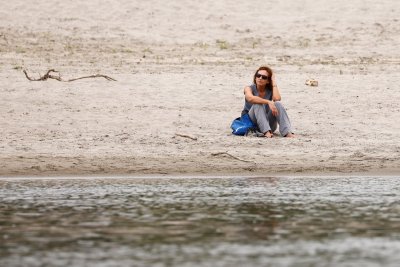 Sausra Italijoje. Išdžiuvusi Po upė atidengė II Pasaulinio karo laikais nuskendusį laivą.