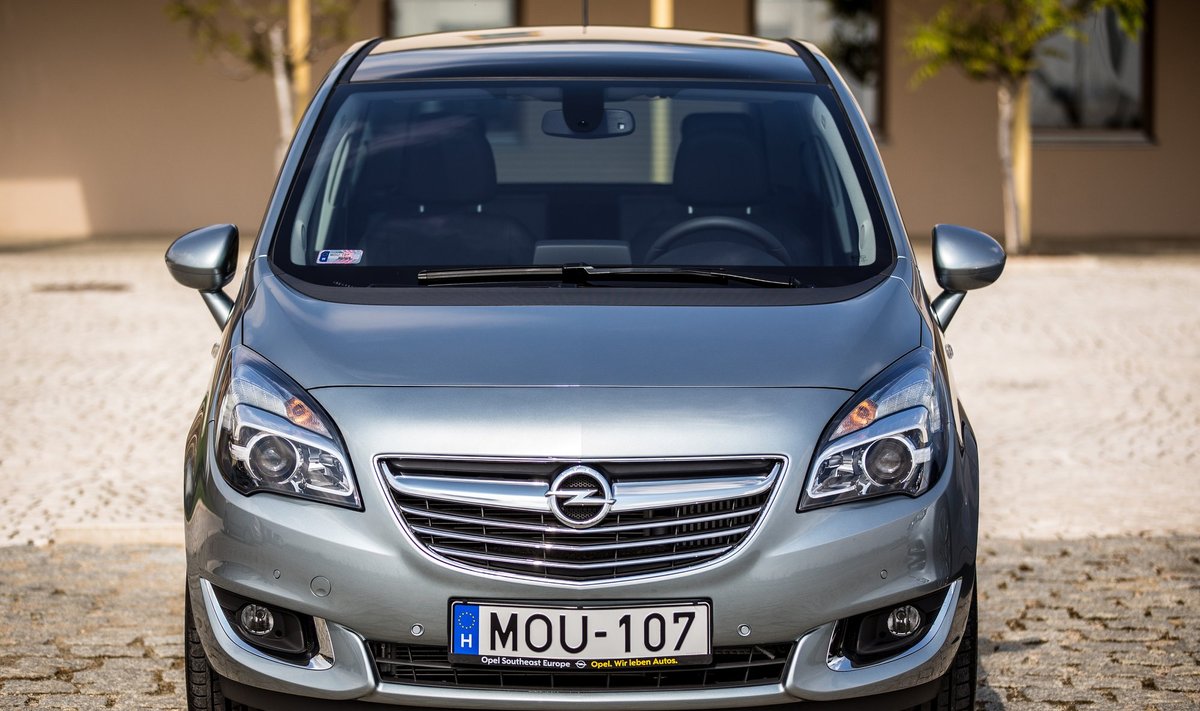 "Opel Meriva" pakeis SUV modelis