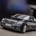„Mercedes-Benz“ modernizavo savo pasididžiavimą – S klasės sedaną