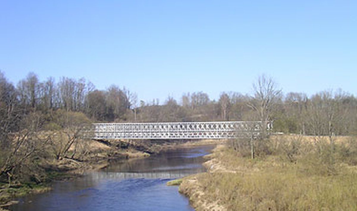 Surenkamas metalinis tiltas