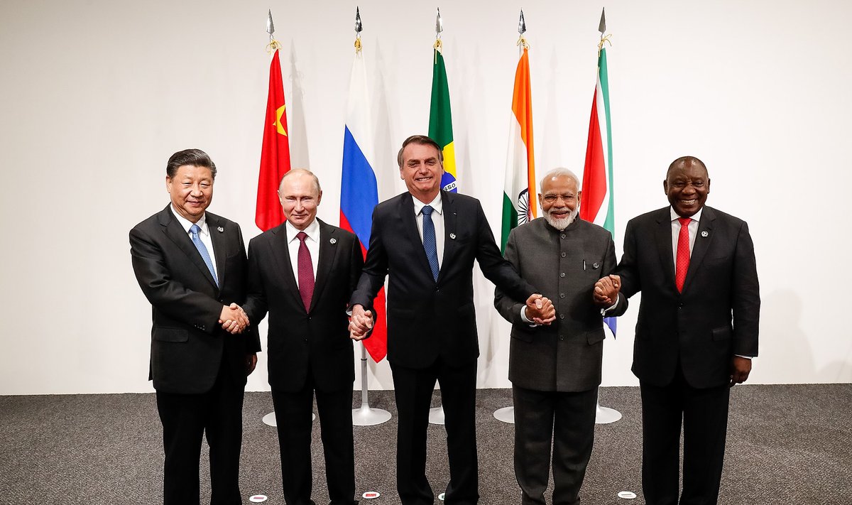 Neformalus BRICS šalių vadovų susitikimas 2019 06 28 Osakoje, Japonijoje