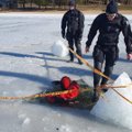 Dar viena nelaimė ant ledo – Lazdijų r. įlūžo žmogus