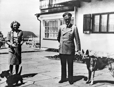 Eva Braun ir Adolfas Hitleris