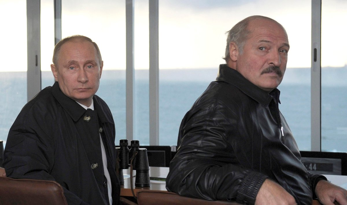 Vladimiras Putinas ir Aleksandras Lukašenka 