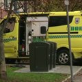 Oslo policija šūviais stabdė šaligatviu važiavusį greitosios automobilį