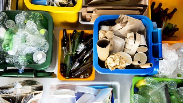 Atliekų rūšiavimas įmonėse: verslas mato dvejopą naudą