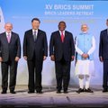 BRICS bloko susitikimas sėja nerimą Vakaruose: Kinijos planai įtraukti daugiau narių ir netikėtas senbuvių priešiškumas