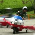 Japonijoje sukurti motoroleriai lėktuvo formos