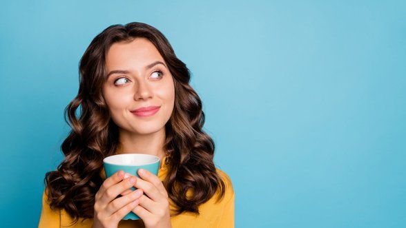Daktarė įvertino kavos poveikį moterims ir vaisingumui: ryšys su hormonais akivaizdus