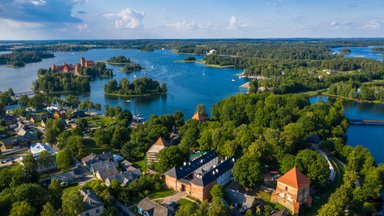Lockdown relaxation triggers spike in traveling in the Baltic countries