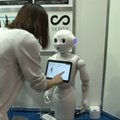 Dirbtinio intelekto parodoje - someljė pareigas einantis robotas ir kūrybiškumo matuoklis