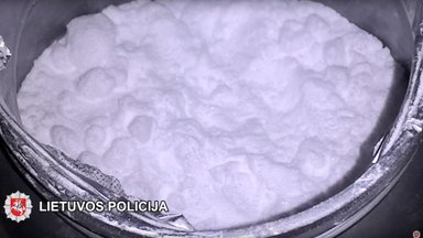 Cocaine worth almost EUR 250,000 seized in Vilnius
