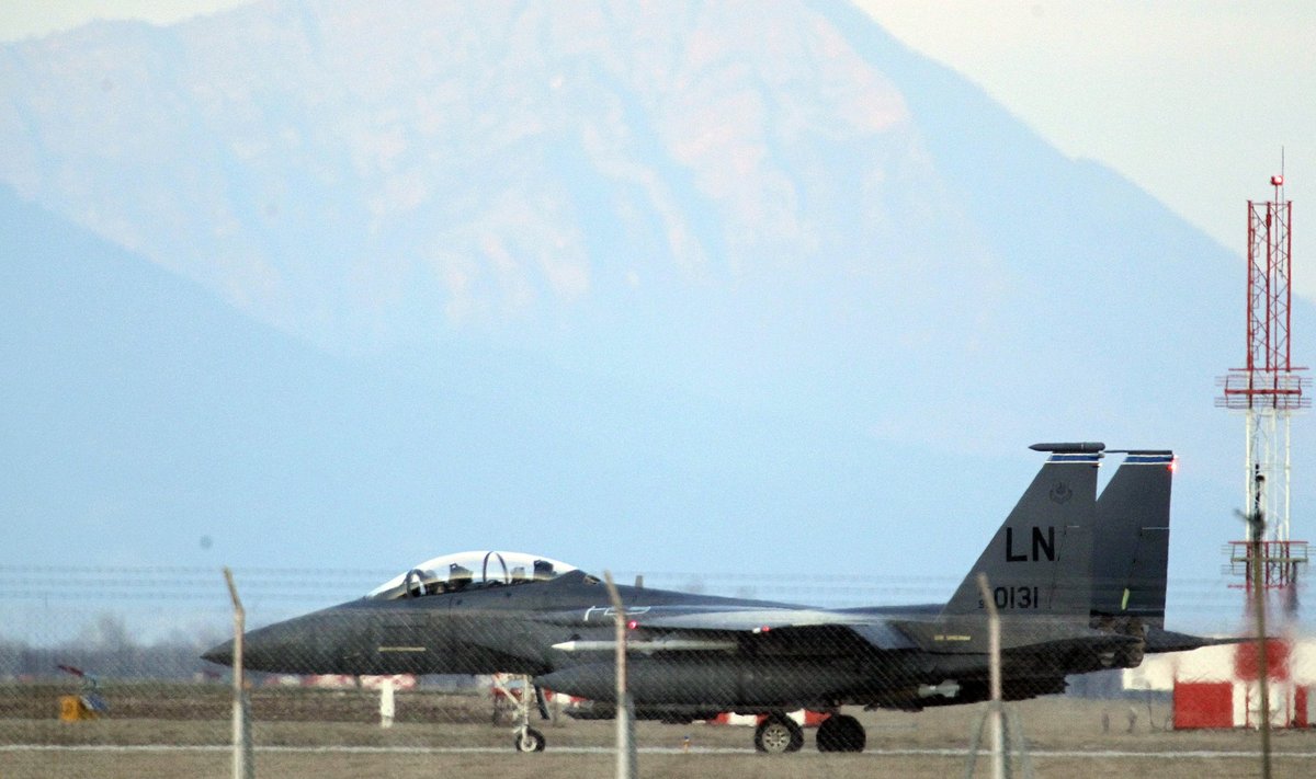 Naikintuvas F-15 Eagle 
