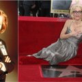 „X Failų“ žvaigždė 52-jų Gillian Anderson viešai pareiškė daugiau niekada neketinanti dėvėti liemenėlių