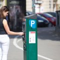 Vilnius nedrįso pabranginti automobilių stovėjimo kainos