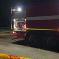 В Тракайском районе загорелся микроавтобус, погиб человек