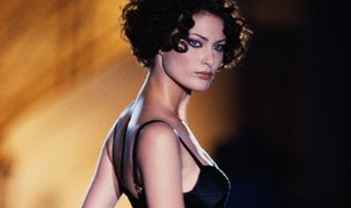 ca. 1994 --- Supermodel Shalom Harlow Modeling Versace Outfit --- Image by 