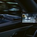 „Lexus“ seka „Audi“ pėdomis: vietoje įprastų šoninių veidrodėlių nusprendė montuoti kameras