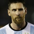 L. Messi spjauna į kritiką dėl įžeisto teisėjo, FIFA per bausmę lyderiui siunčia žinutę Argentinai