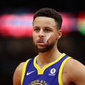 „Warriors“ nelaimės tęsiasi: vėl prarado vos grįžti spėjusį Curry
