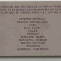 „Charlie Hebdo“ aukų atminimo lentoje vieno iš žuvusiųjų pavardė užrašyta su klaida