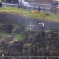 Anglijoje išgelbėti ant aukštų uolų užlipę vaikai