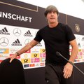 Nepaisant fiasko Rusijoje Lowas lieka vadovauti Vokietijos futbolo rinktinei