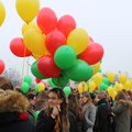 Nepriklausomybės dienos minėjime Kaune – įspūdingas gimnazistų šokis su Sasha Song
