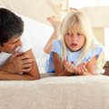Didžiausios klaidos, kurias daro tėvai kalbėdamiesi su vaikais