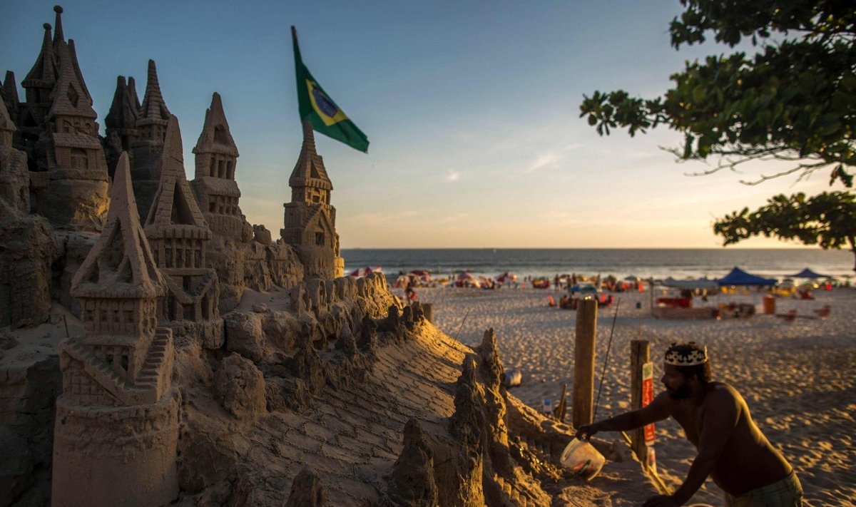 Brazilas gyvena paties pastatytose smėlio pilyse 