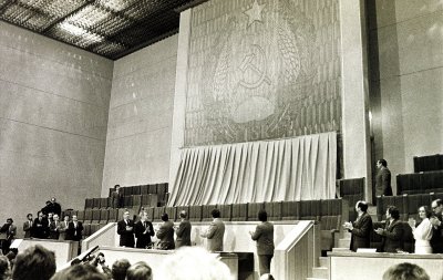 1990 kovo 11d. Seimas skelbia Lietuvos nepriklausomybės atkūrimo aktą