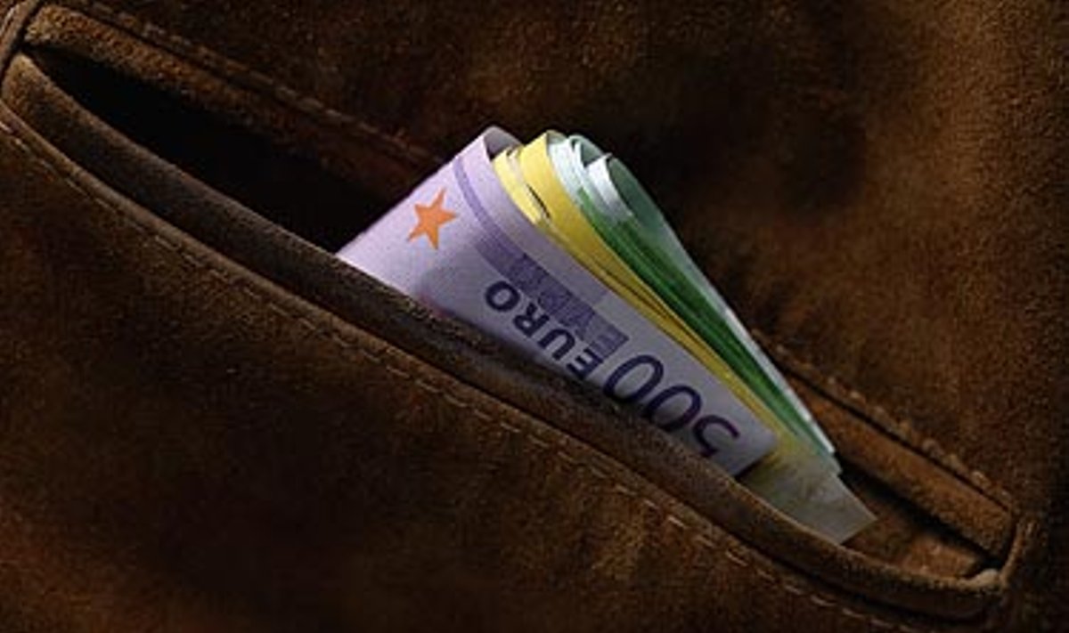 Eurai kišenėje, pinigai, banknotai