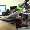 Robotizuota ranka pavers muzikantus kiborgais