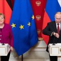 Putinas ir Merkel telefonu aptarė galimybes koordinuoti atsaką į COVID-19 pandemiją
