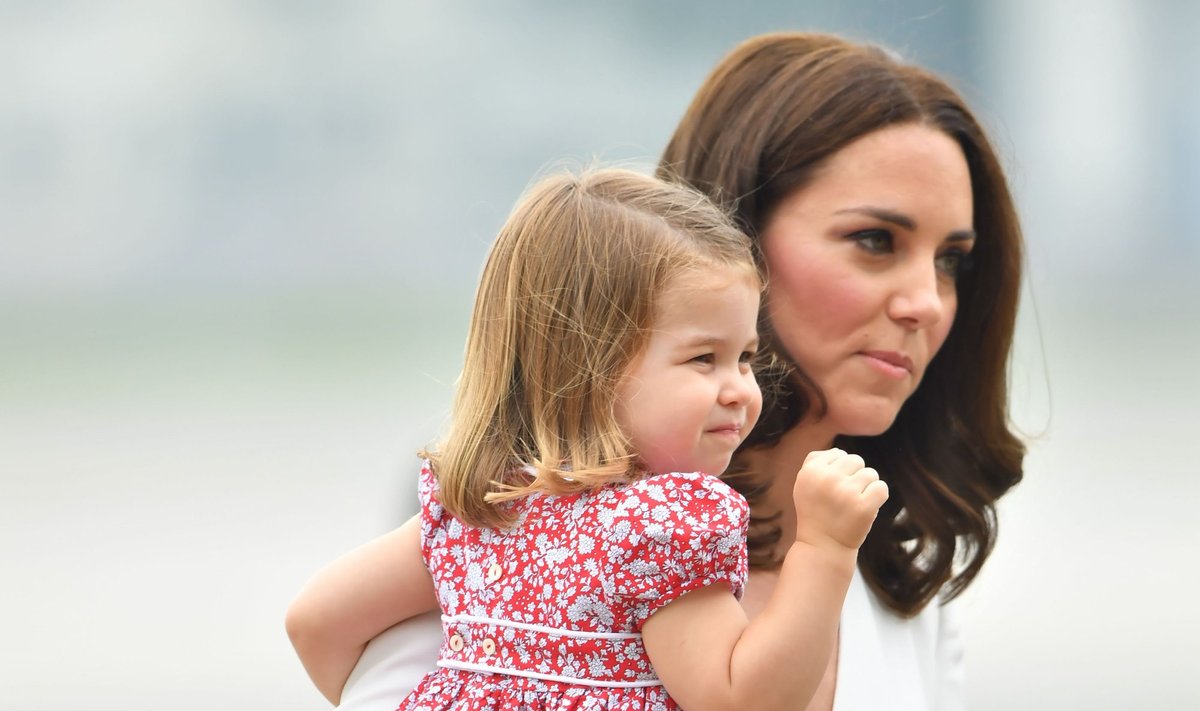 Kate Middleton su dukra Charlotte