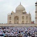 Indijoje prasiautusi audra apgadino legendinį Tadž Mahalą