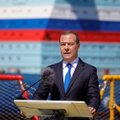 Garsus istorikas: Rusijoje vyksta pasiruošimas kovai dėl valdžios – pažiūrėkit, ką išdarinėja Medvedevas