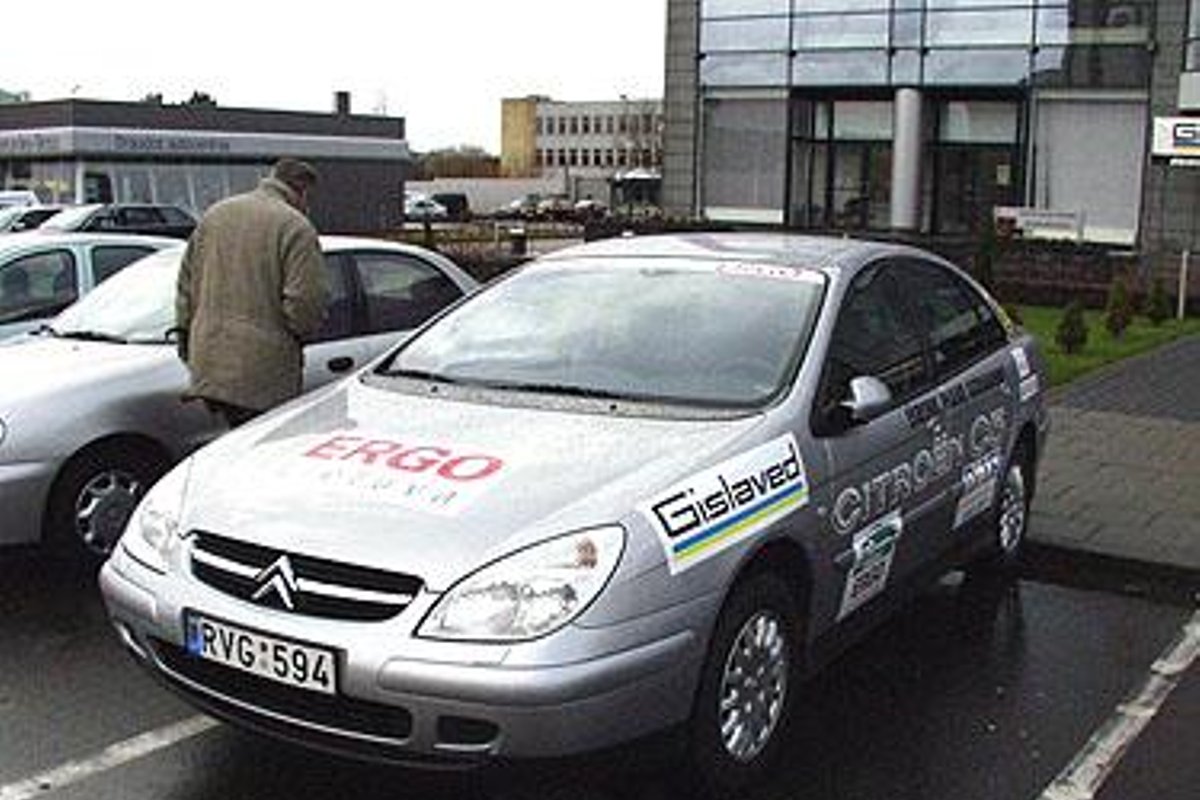 Rozkład Jazdy Bus Kacper Piotrków Bełchatów "Citroen" C5 bus papildomai modernizuojami - Delfi verslas