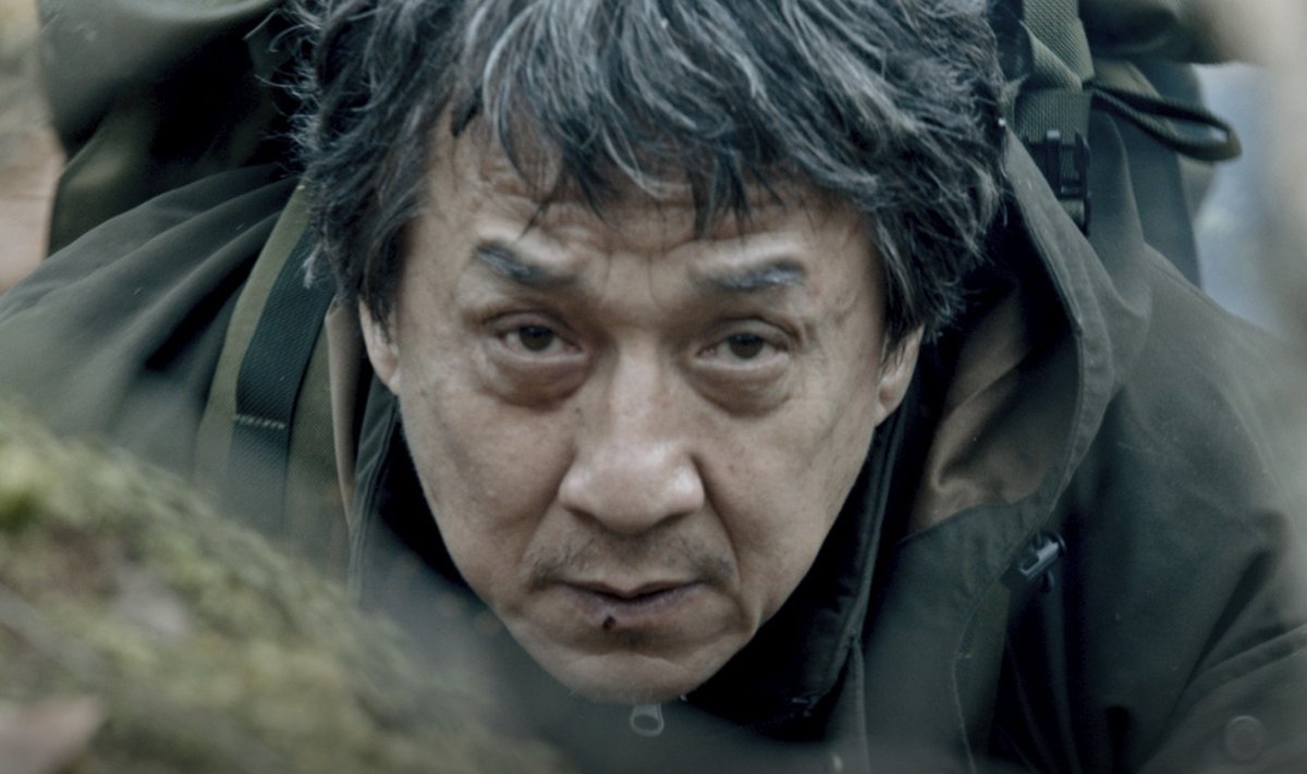 Jackie Chanas, kadras iš filmo "Svetimšalis"