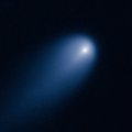 „Hubble“ atsiuntė ypač ryškią ISON kometos fotografiją